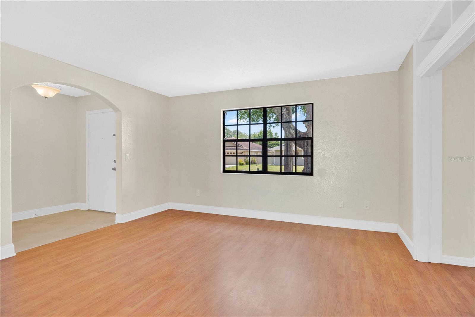 CLUBHOUSE ESTATES - Residential