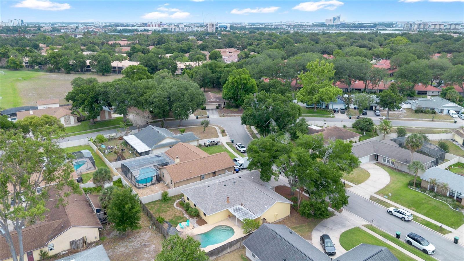 CLUBHOUSE ESTATES - Residential