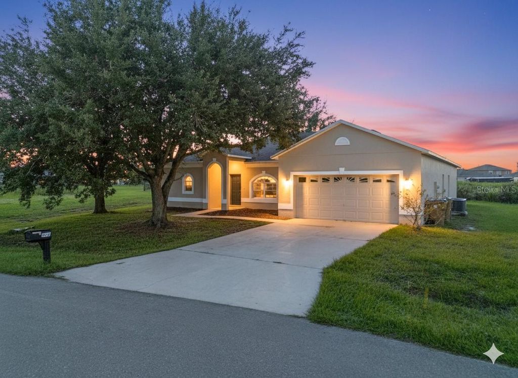 Photo of 554 Nogales Court, Kissimmee, FL 34758 (MLS # S5136886)
