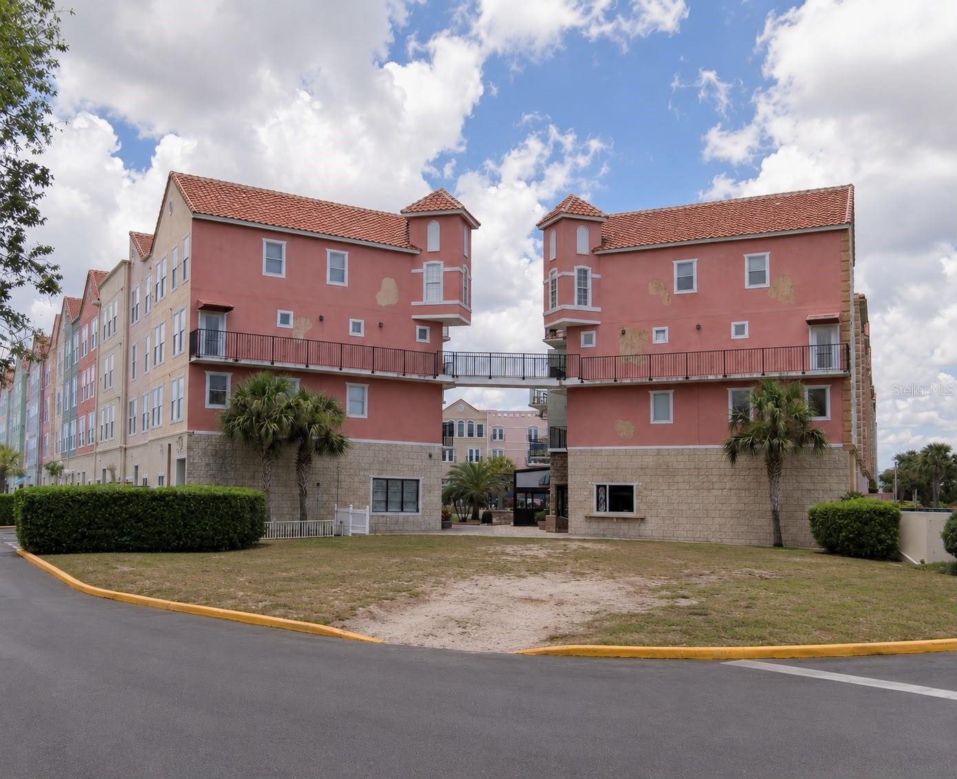 101 PALM HARBOR PKWY