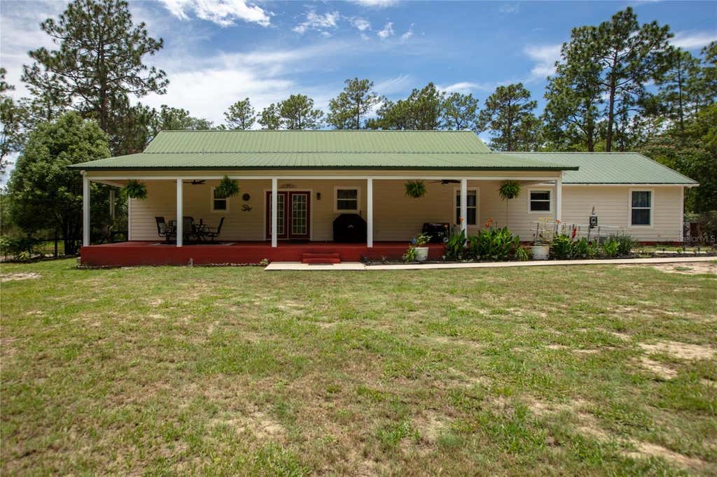 Photo of 249 Melrose Landing Drive, Hawthorne, FL 32640 (MLS # GC540489)