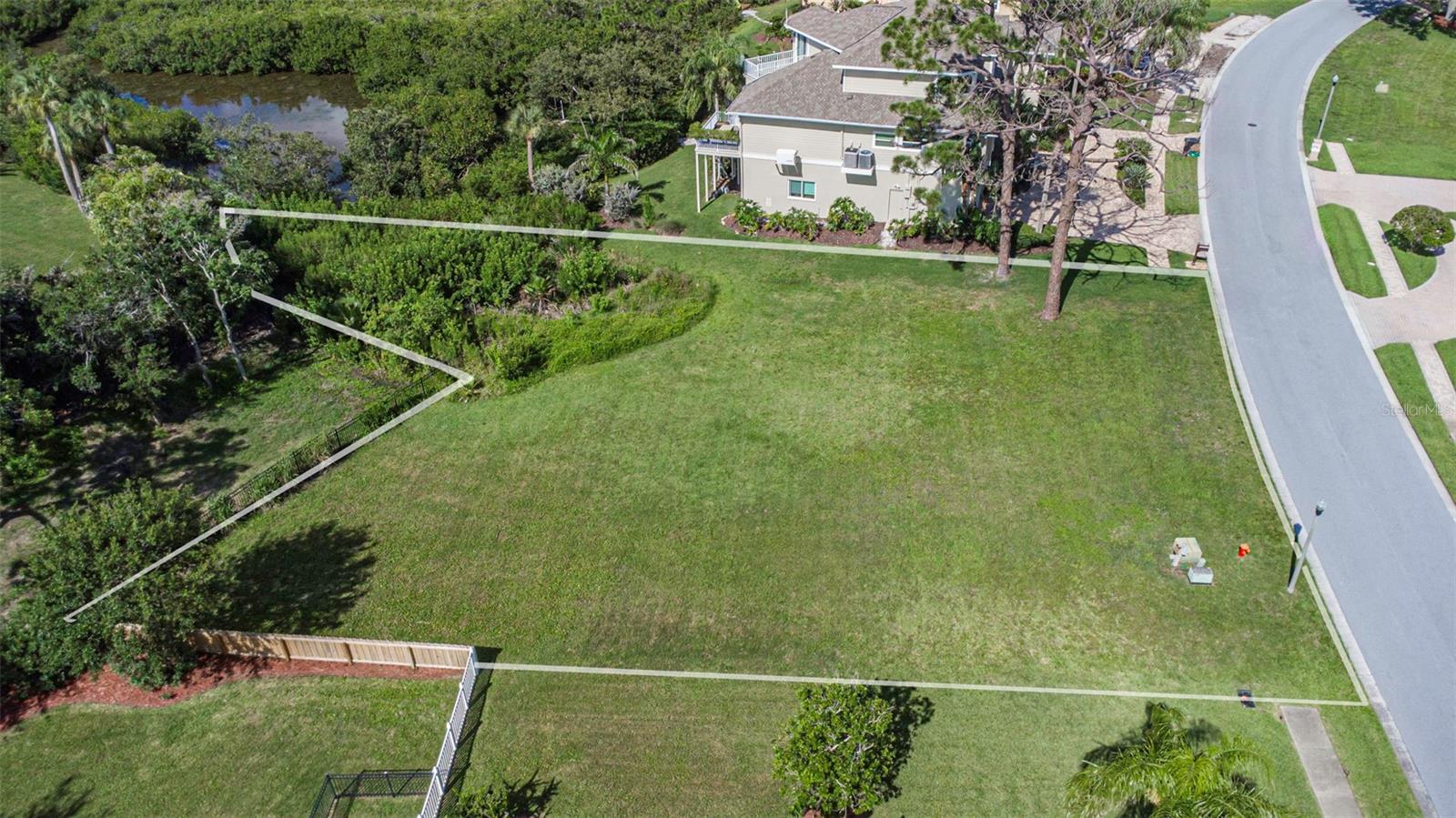 N POINTE ALEXIS DRIVE
