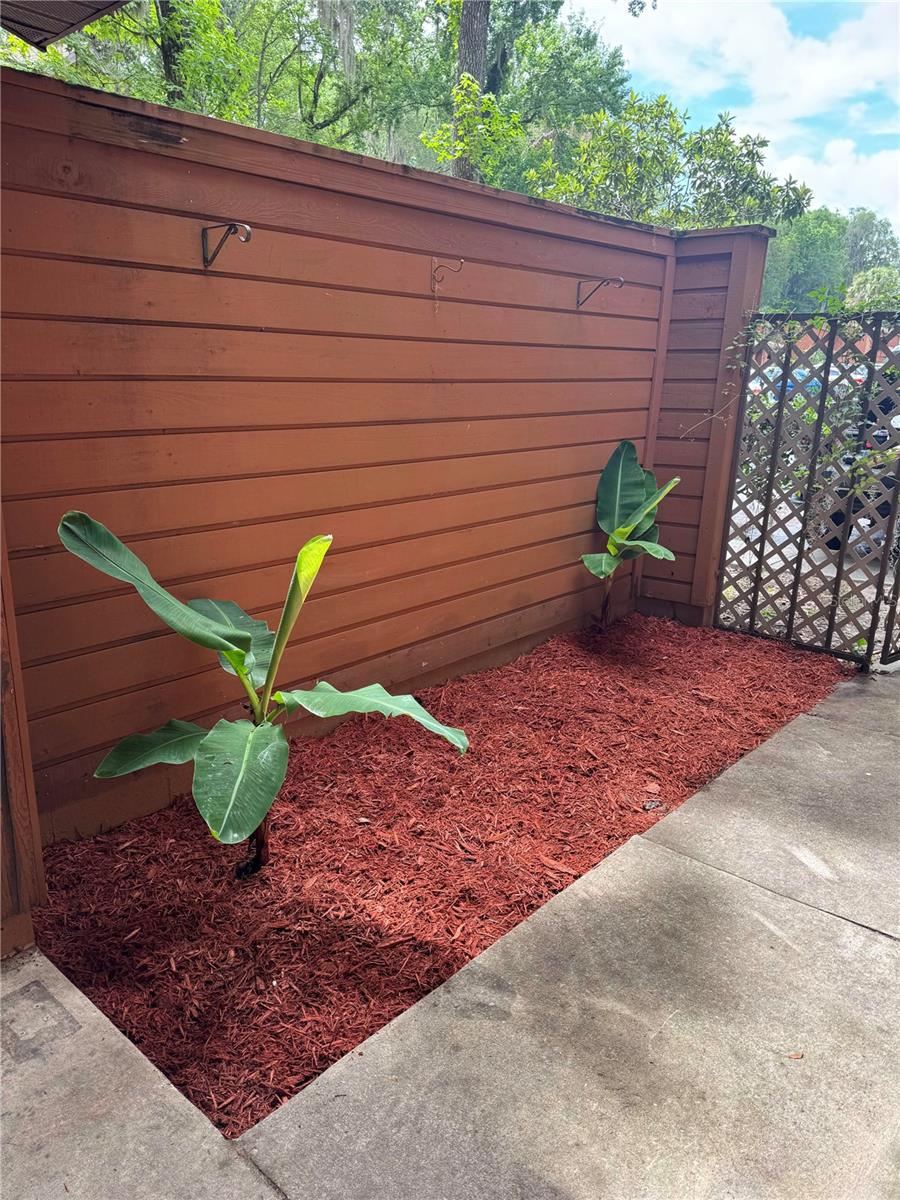 5510 SW 8TH PLACE