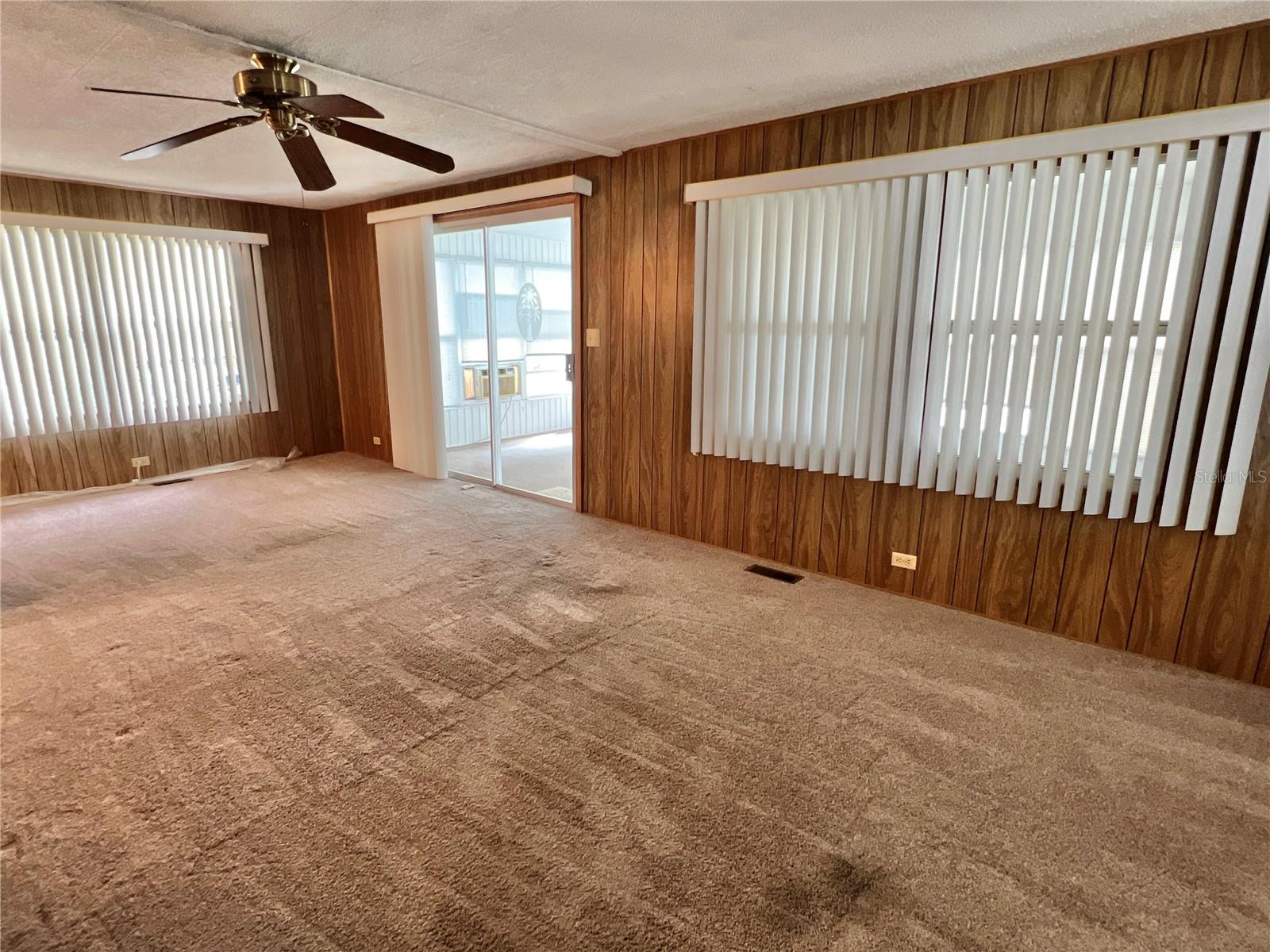 MOBEL AMERICANA MOBILE HOME PARK UNREC - Residential