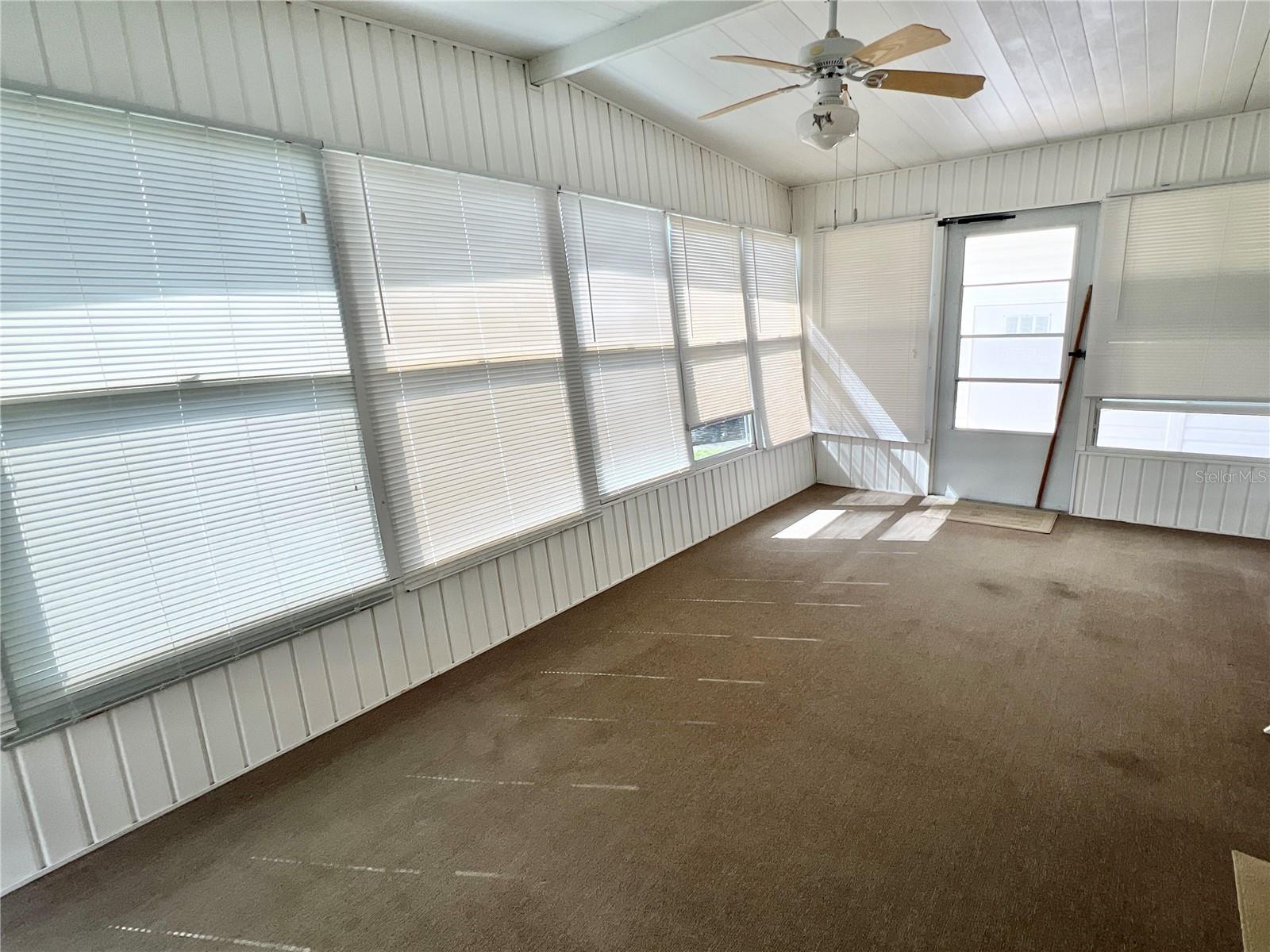 MOBEL AMERICANA MOBILE HOME PARK UNREC - Residential