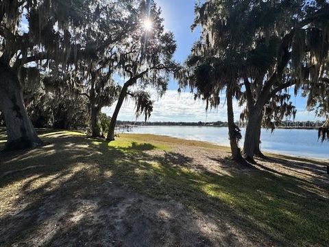 25325 NE 141ST STREET FORT MC COY FL 32134