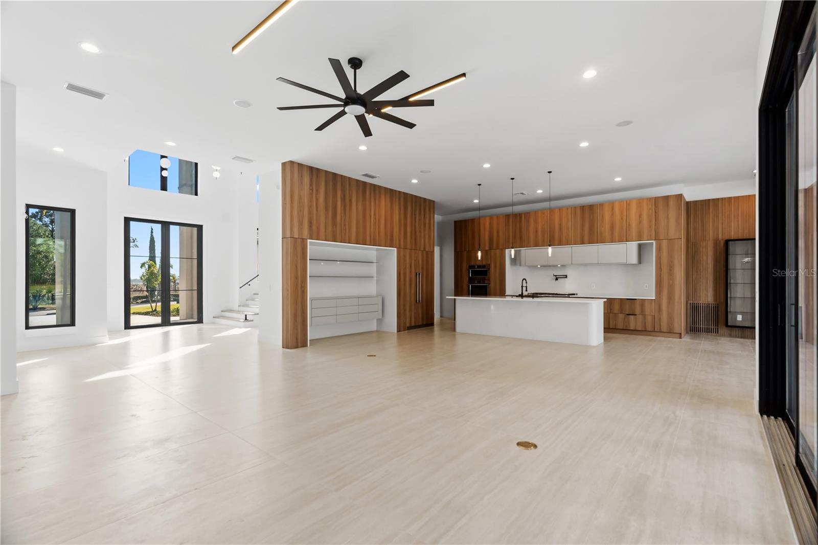 BELLA COLLINA SUB - Residential