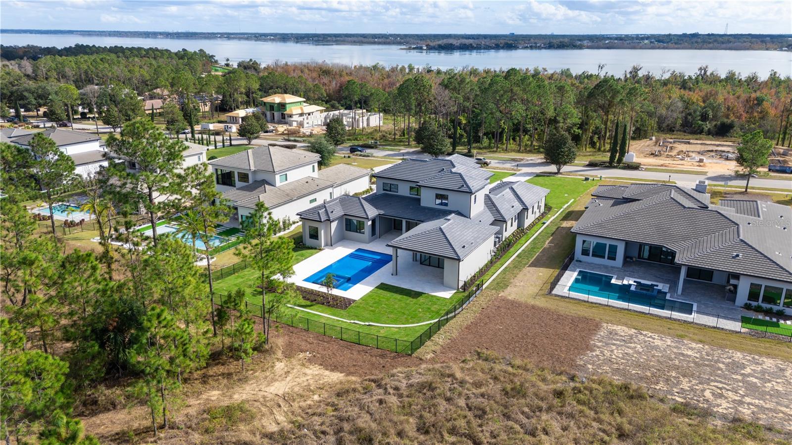 BELLA COLLINA SUB - Residential