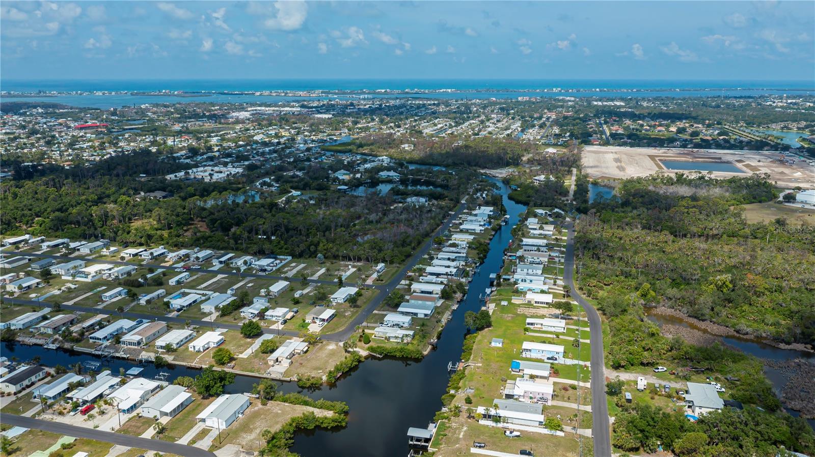 HOLIDAY MOB ESTATES 1ST ADD - Residential