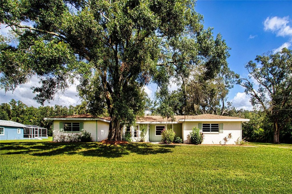 Photo of 2205 Butch Cassidy Trail, Wimauma, FL 33598 (MLS # TB8434552)