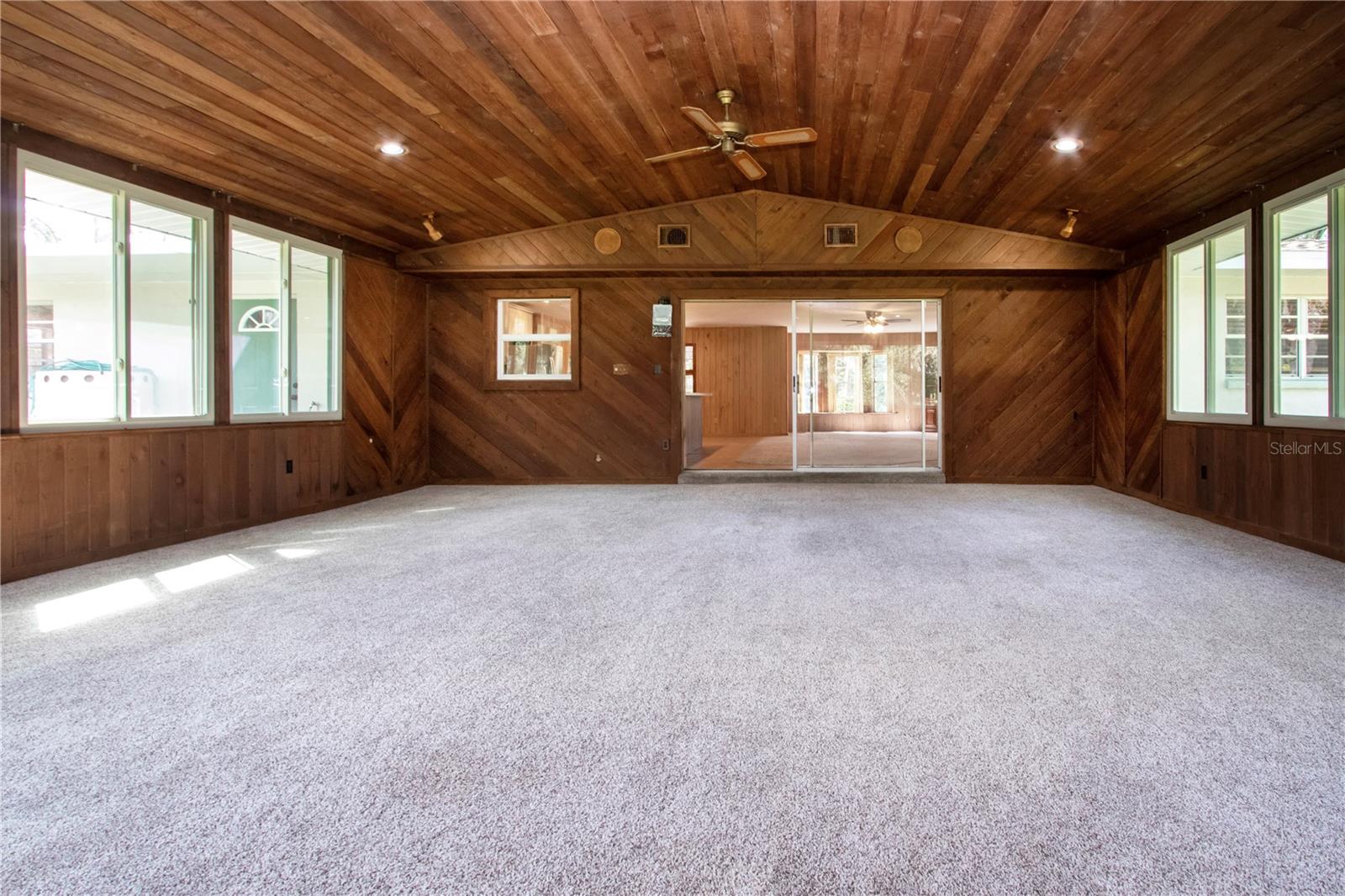 SUNDANCE UNIT 5 - Residential