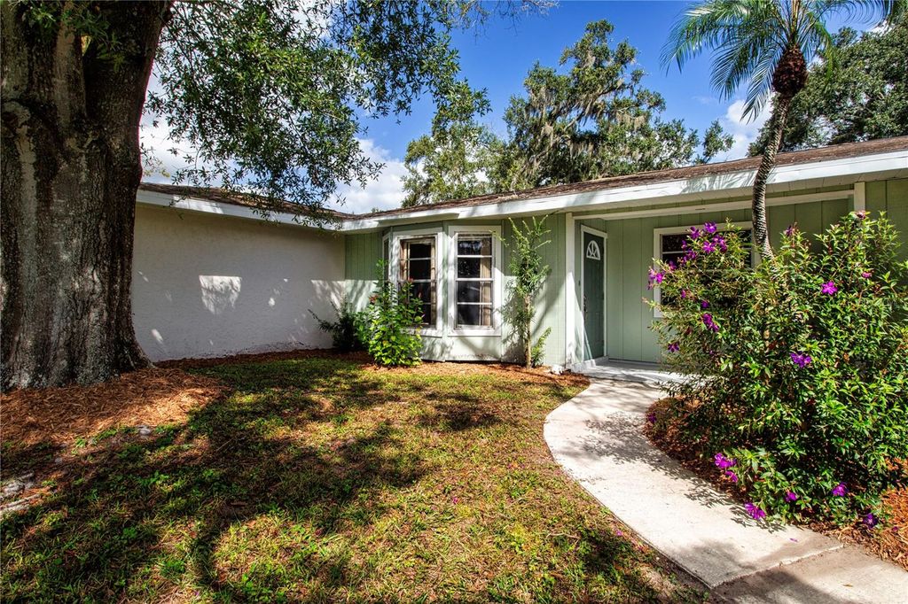Photo of 2205 Butch Cassidy Trail, Wimauma, FL 33598 (MLS # TB8434552)