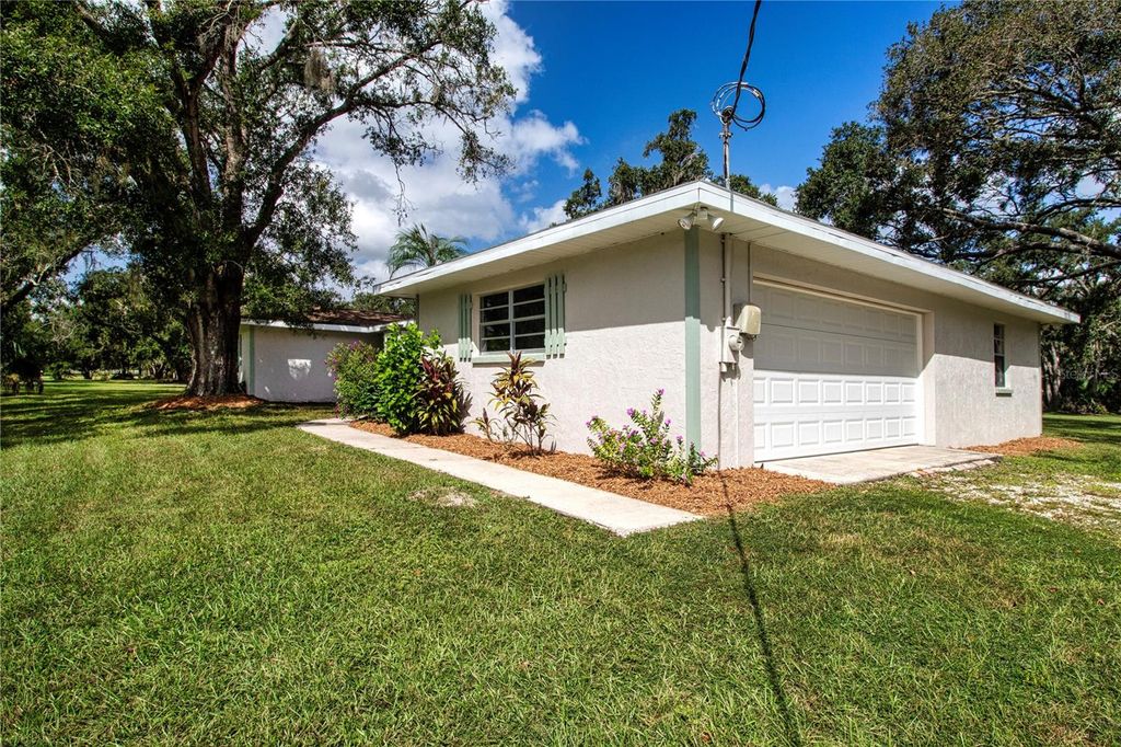 Photo of 2205 Butch Cassidy Trail, Wimauma, FL 33598 (MLS # TB8434552)