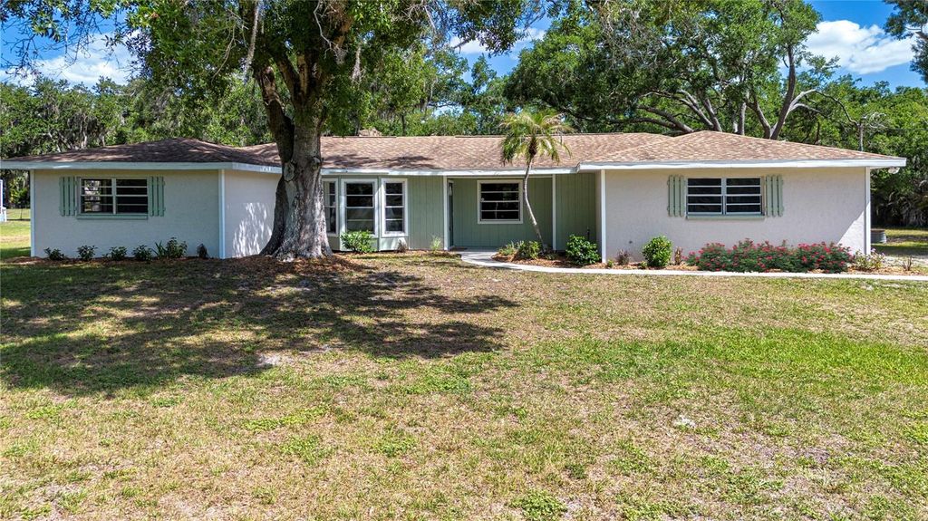Photo of 2205 Butch Cassidy Trail, Wimauma, FL 33598 (MLS # TB8434552)