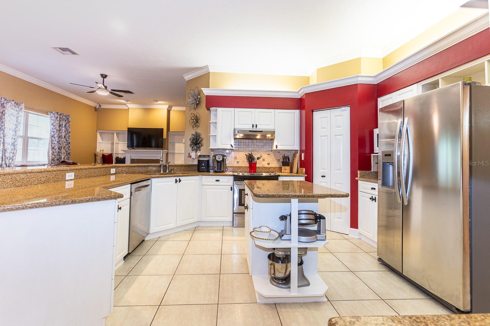2015 NW 89TH DRIVE
