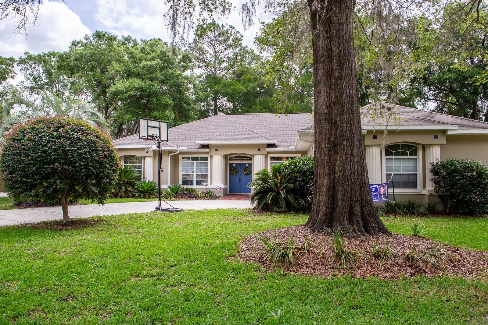 CHELSEA LANE - Residential