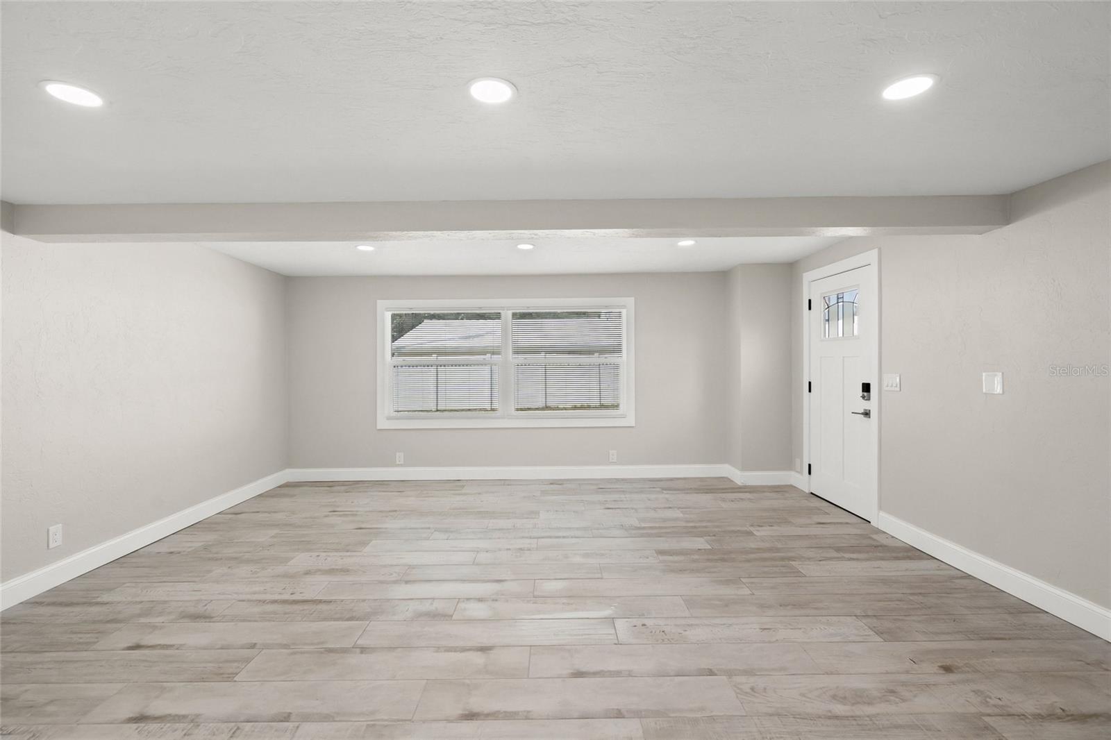 SECLUDED HARBOUR 02 - Residential