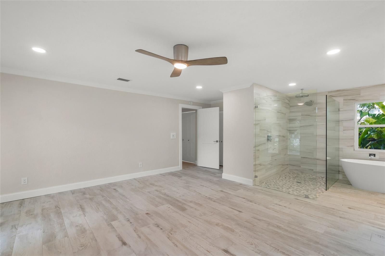 SECLUDED HARBOUR 02 - Residential