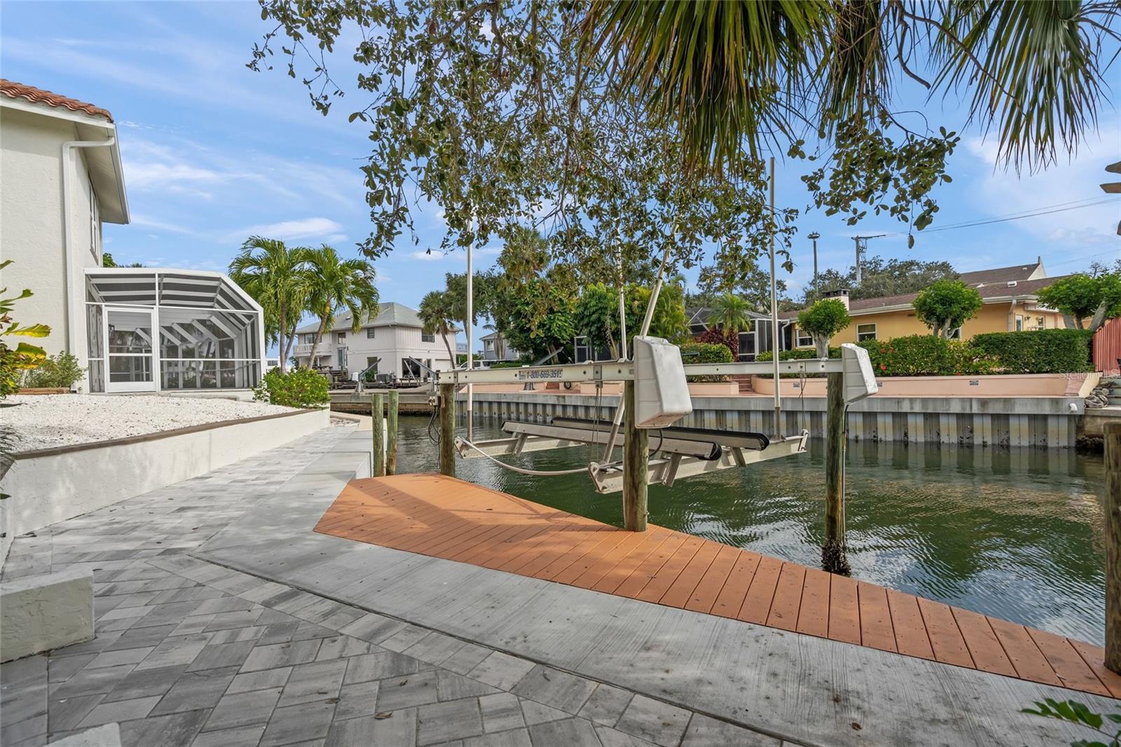 SECLUDED HARBOUR 02 - Residential