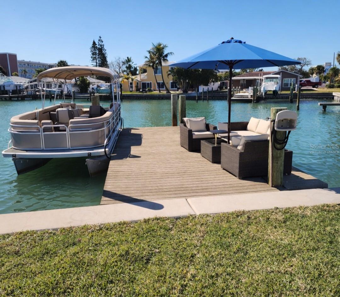 BAHIA SHORES 1ST ADD - Residential