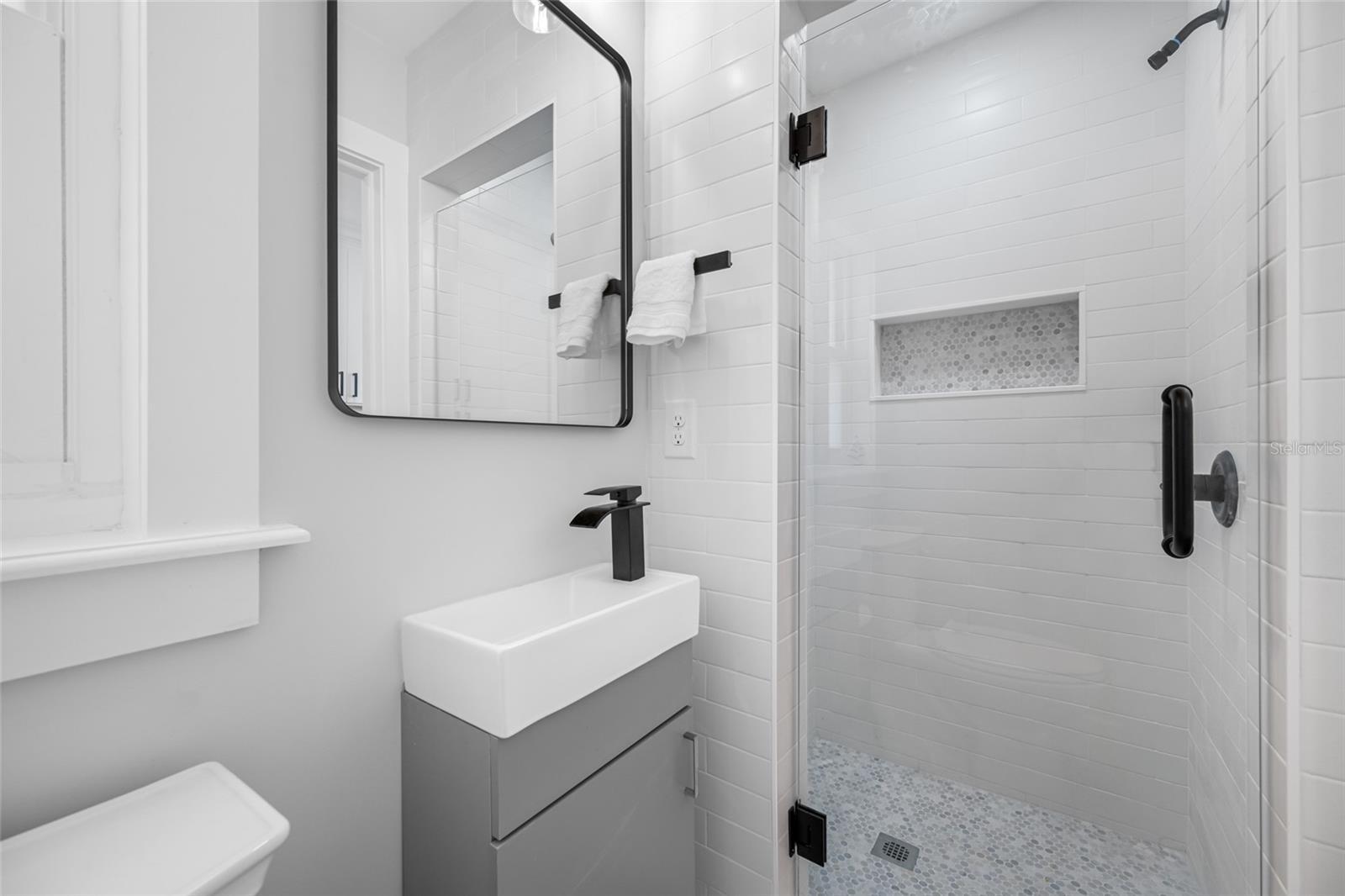 BAHIA SHORES 1ST ADD - Residential