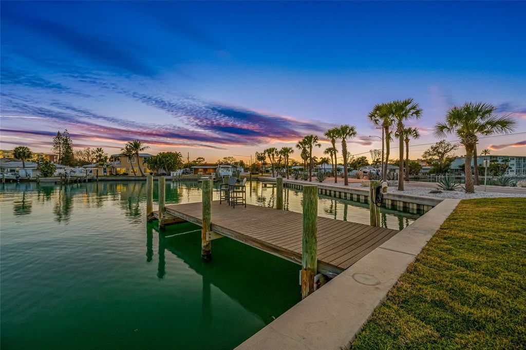 Photo of 370 59th Avenue, St Pete Beach, FL 33706 (MLS # TB8476191)