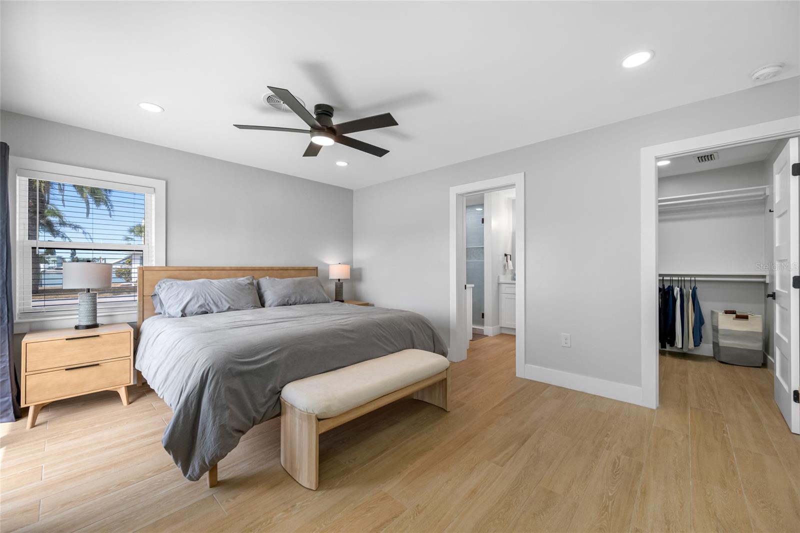 BAHIA SHORES 1ST ADD - Residential