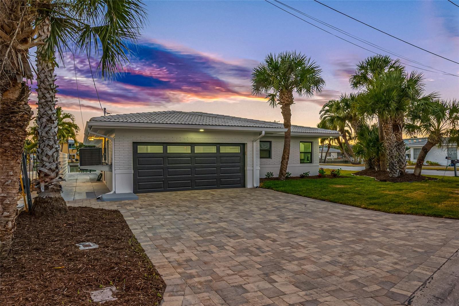 BAHIA SHORES 1ST ADD - Residential