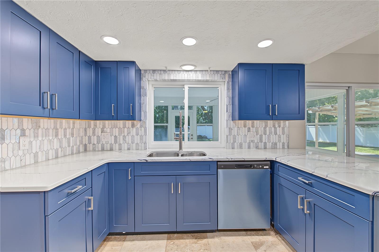 260 SE 16TH TERRACE