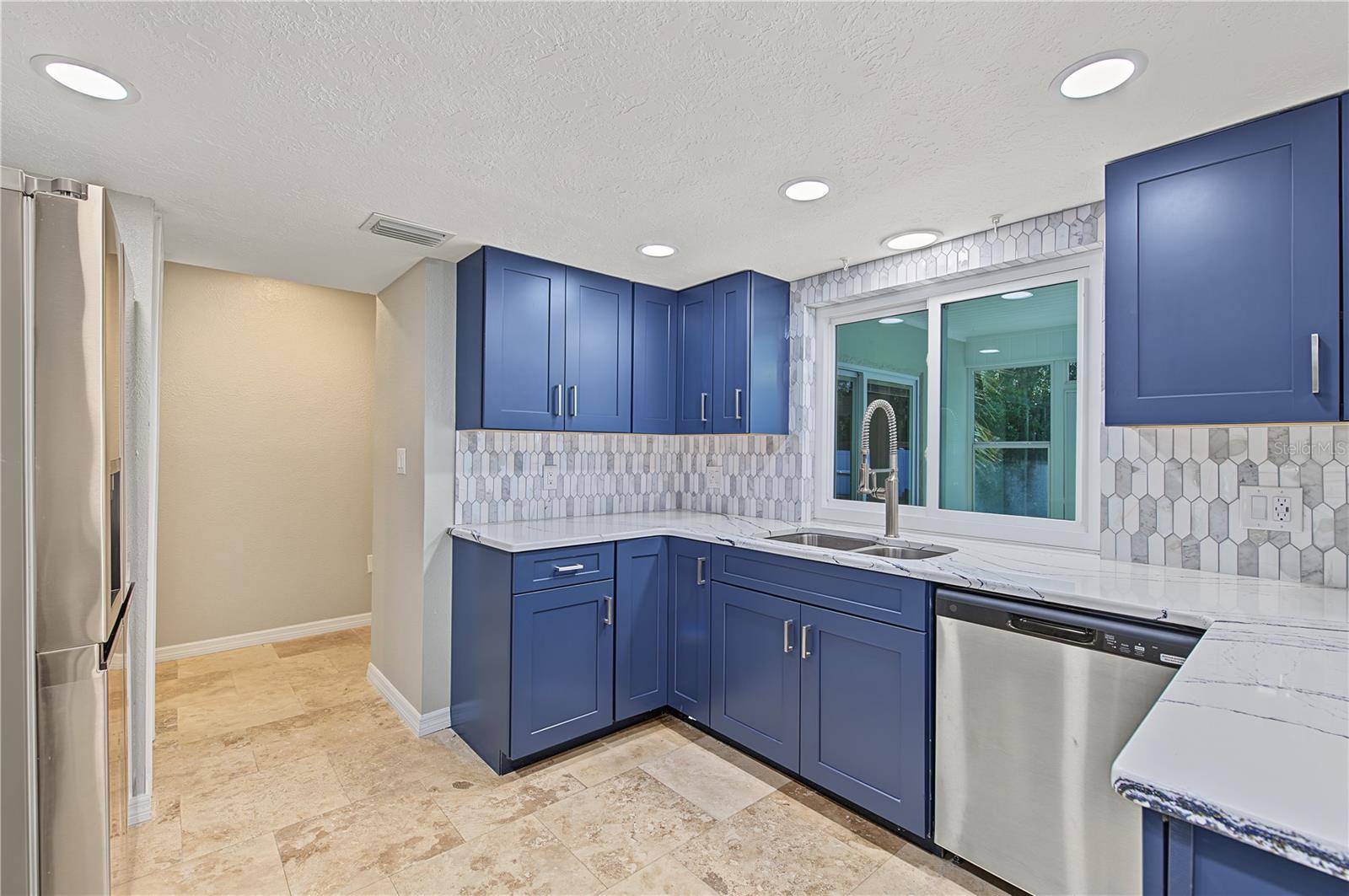 260 SE 16TH TERRACE