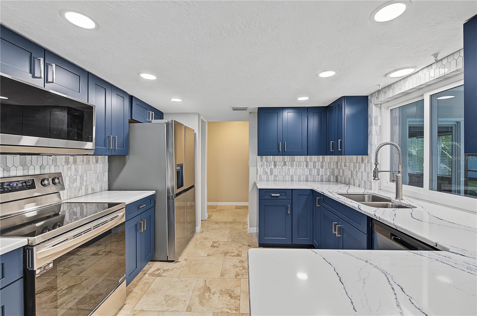 260 SE 16TH TERRACE