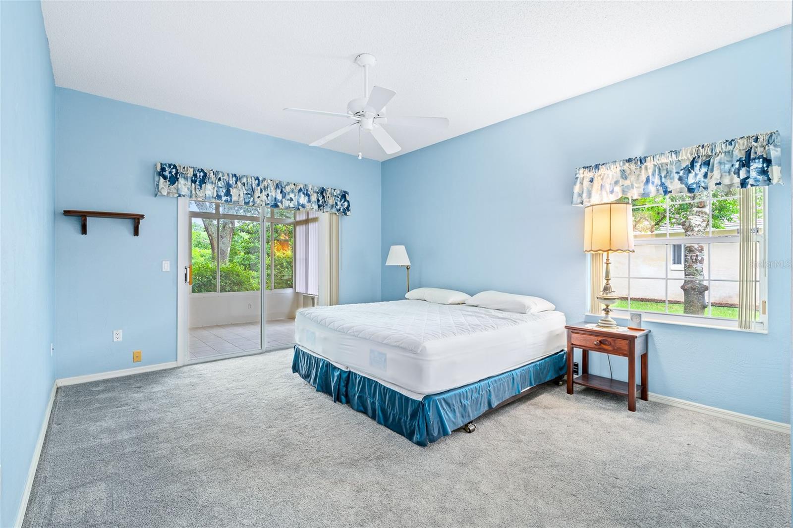 HAMPTONS - Residential