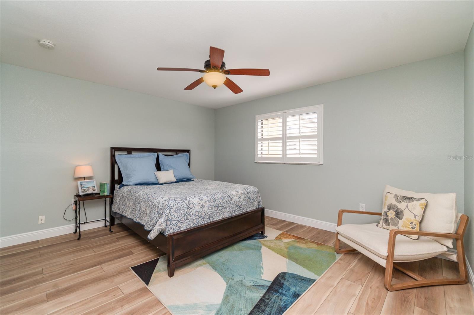 CHARLOTTE PARK - Residential