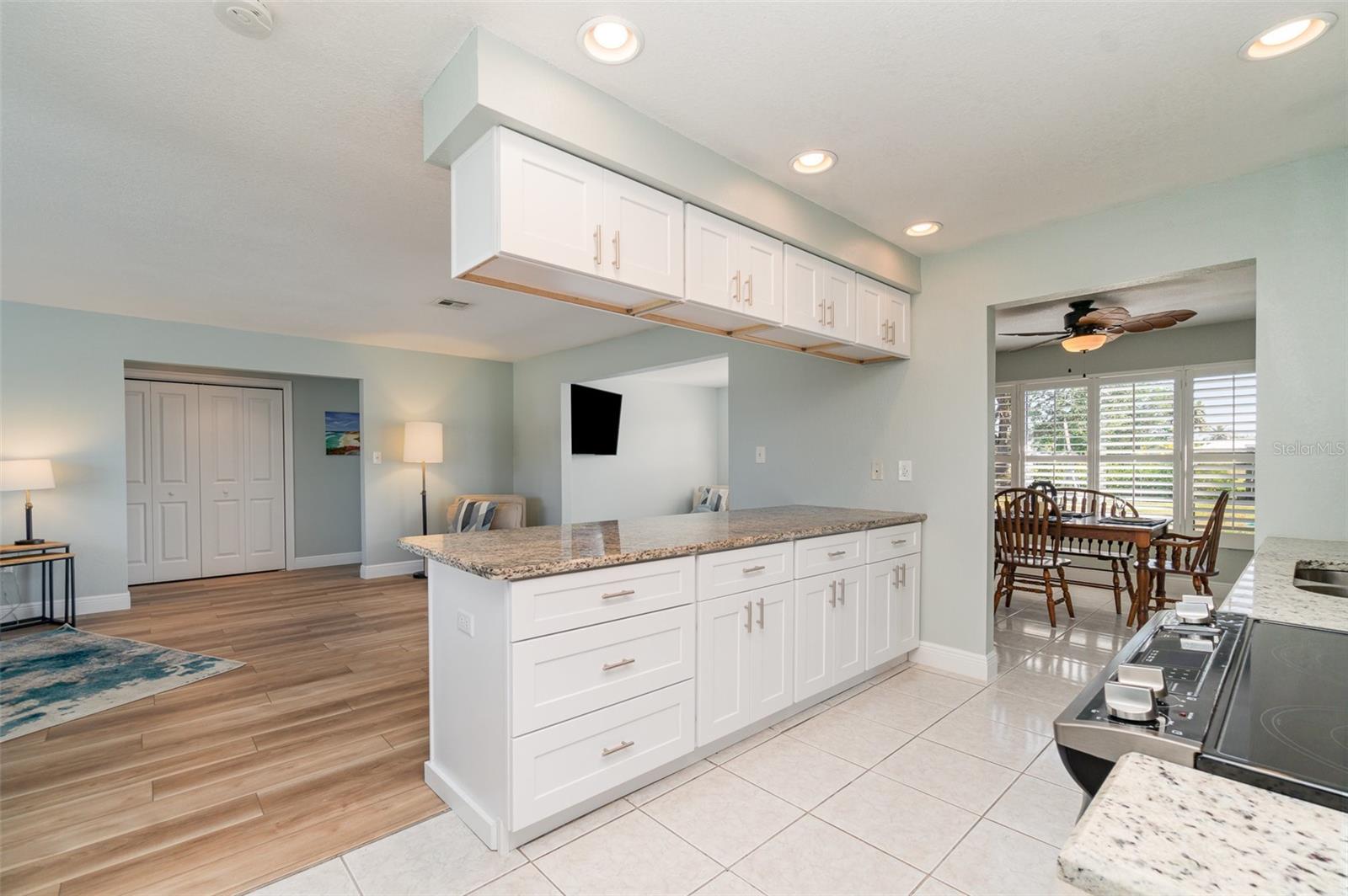 CHARLOTTE PARK - Residential