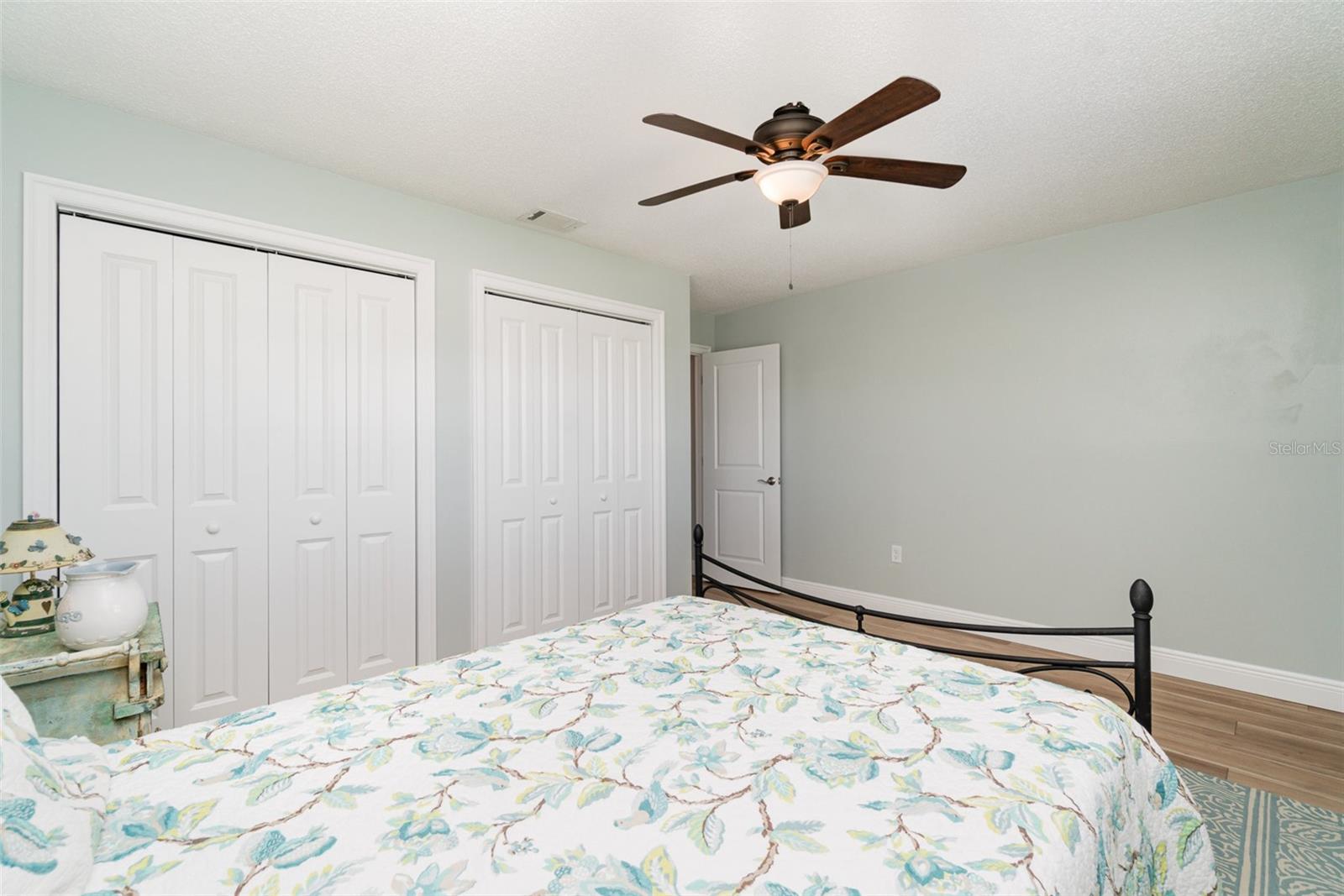 CHARLOTTE PARK - Residential