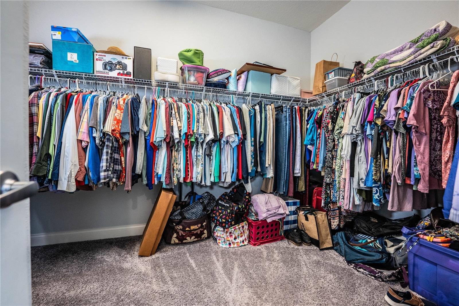 JULIANA VILLAGE PH 2 - Residential