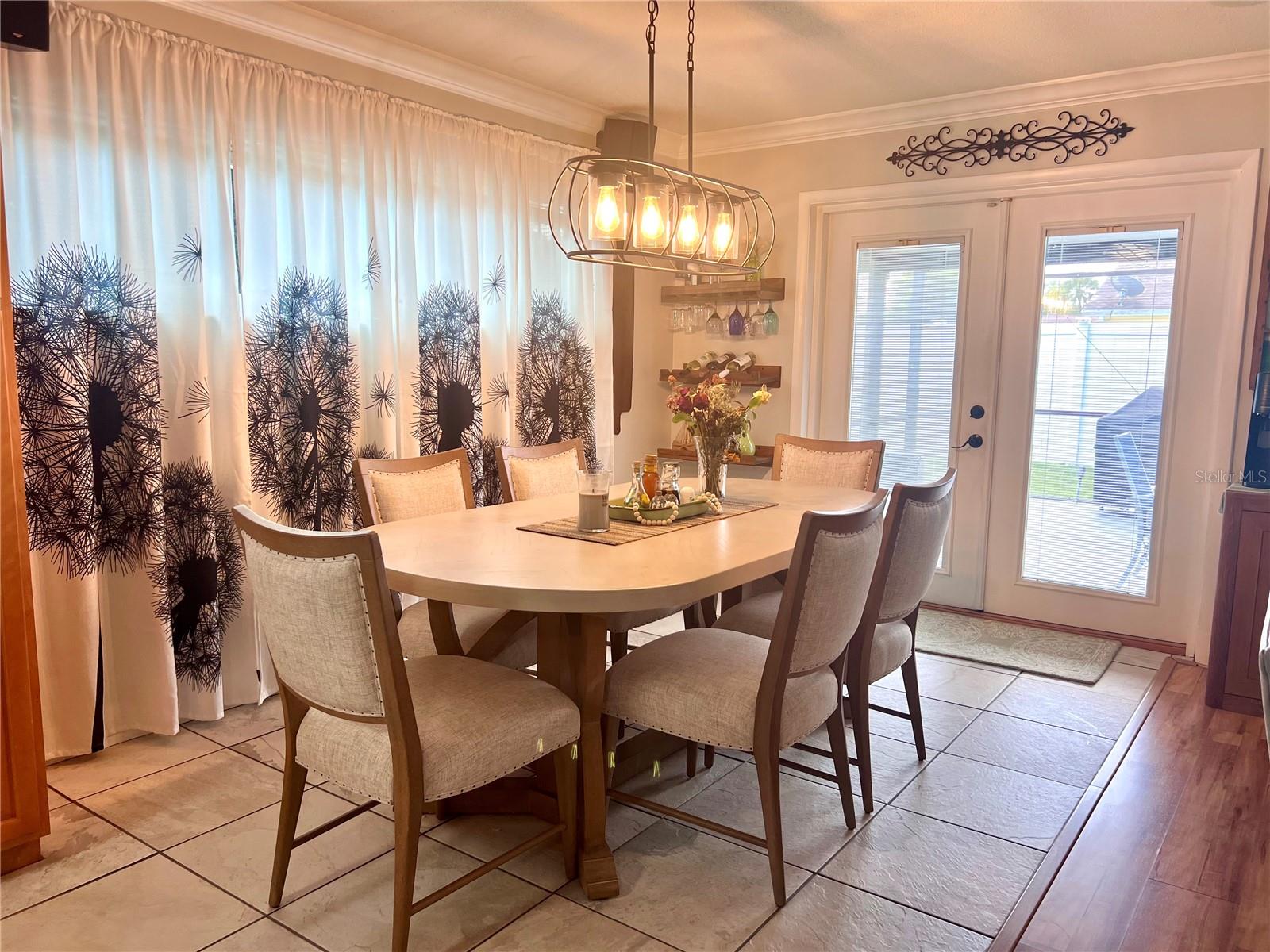 KINGS GRANT UNIT 04 - Residential