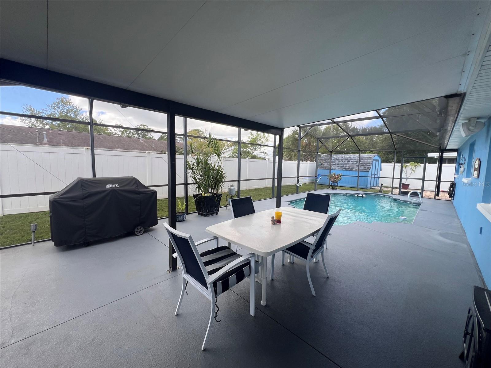 KINGS GRANT UNIT 04 - Residential