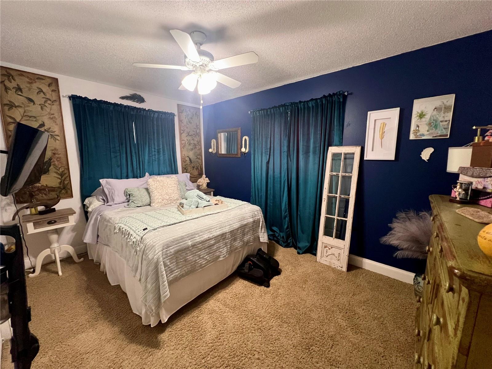 KINGS GRANT UNIT 04 - Residential