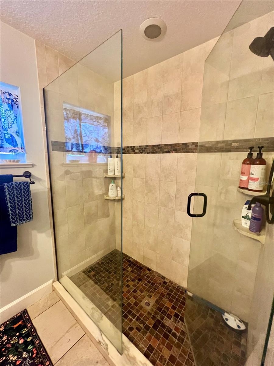 KINGS GRANT UNIT 04 - Residential