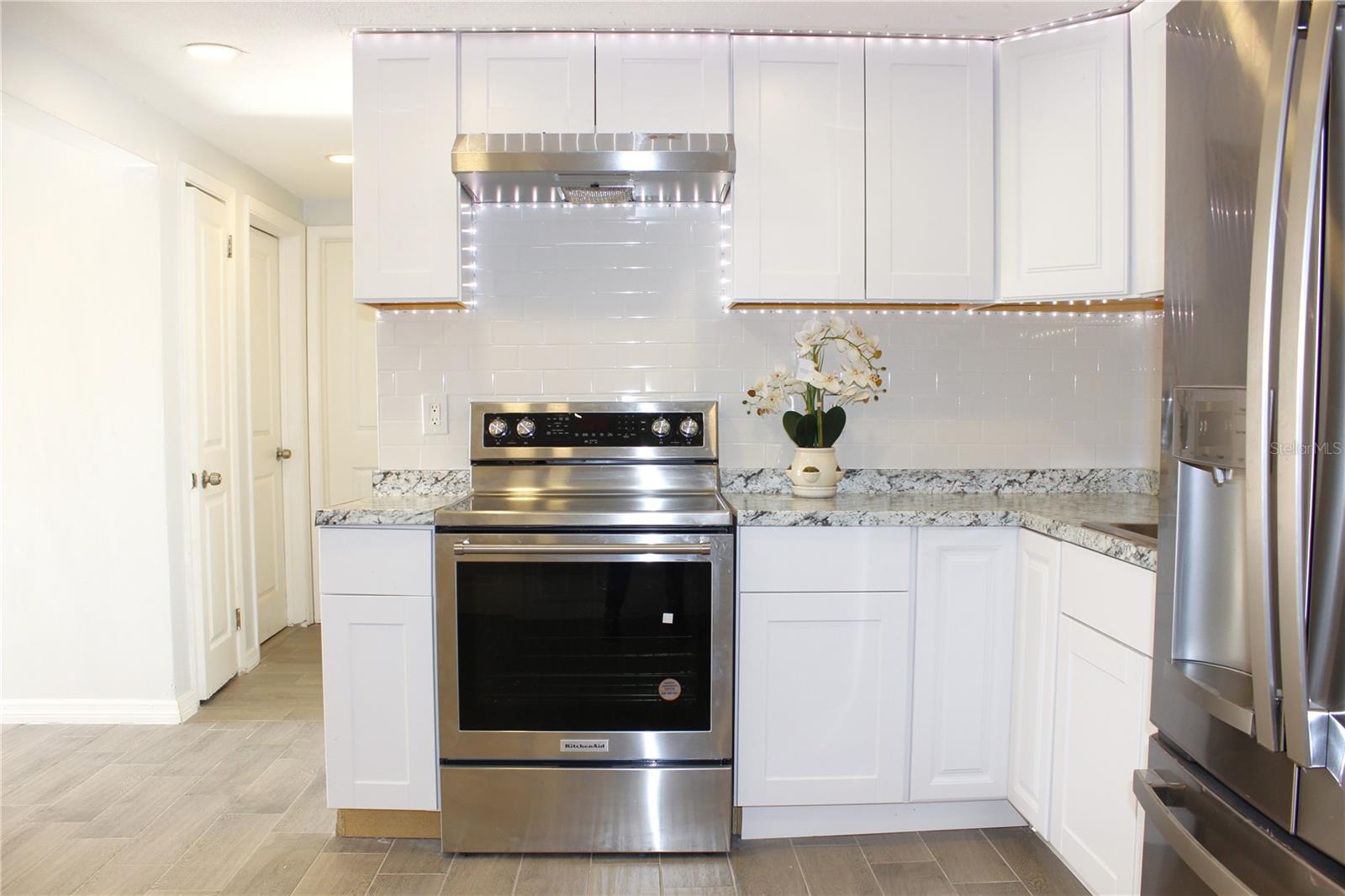 FOREST HILLS - Residential