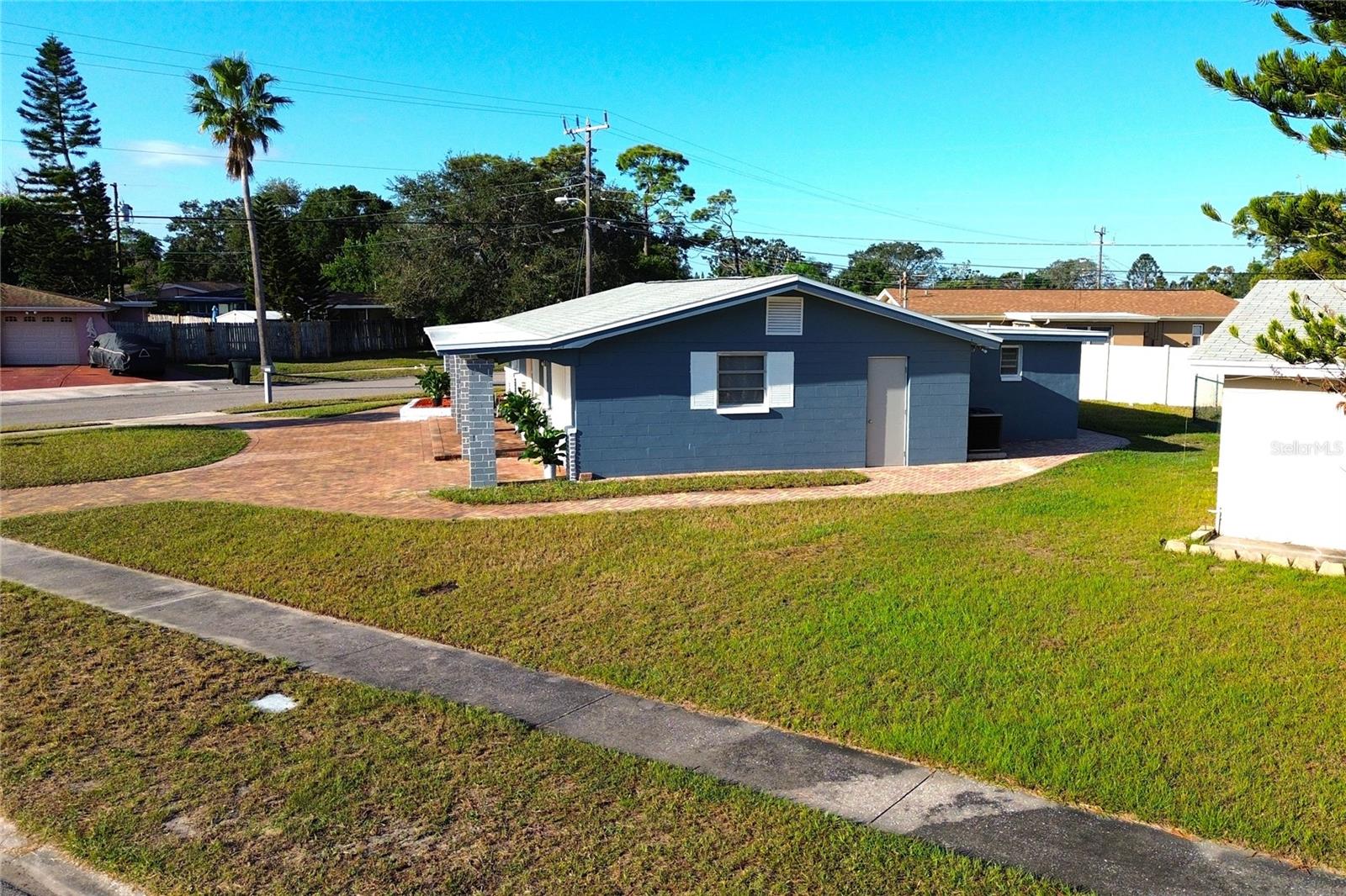 FOREST HILLS - Residential