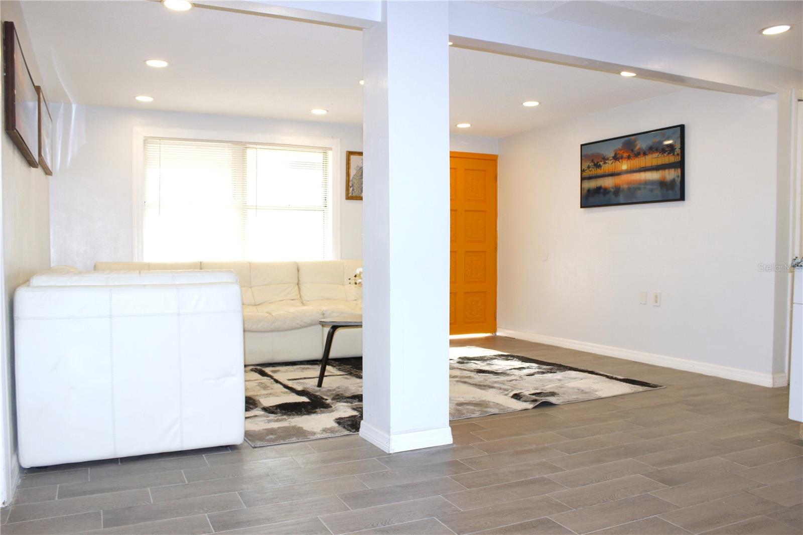 FOREST HILLS - Residential