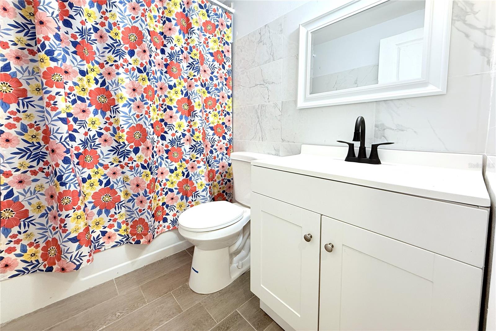 FOREST HILLS - Residential