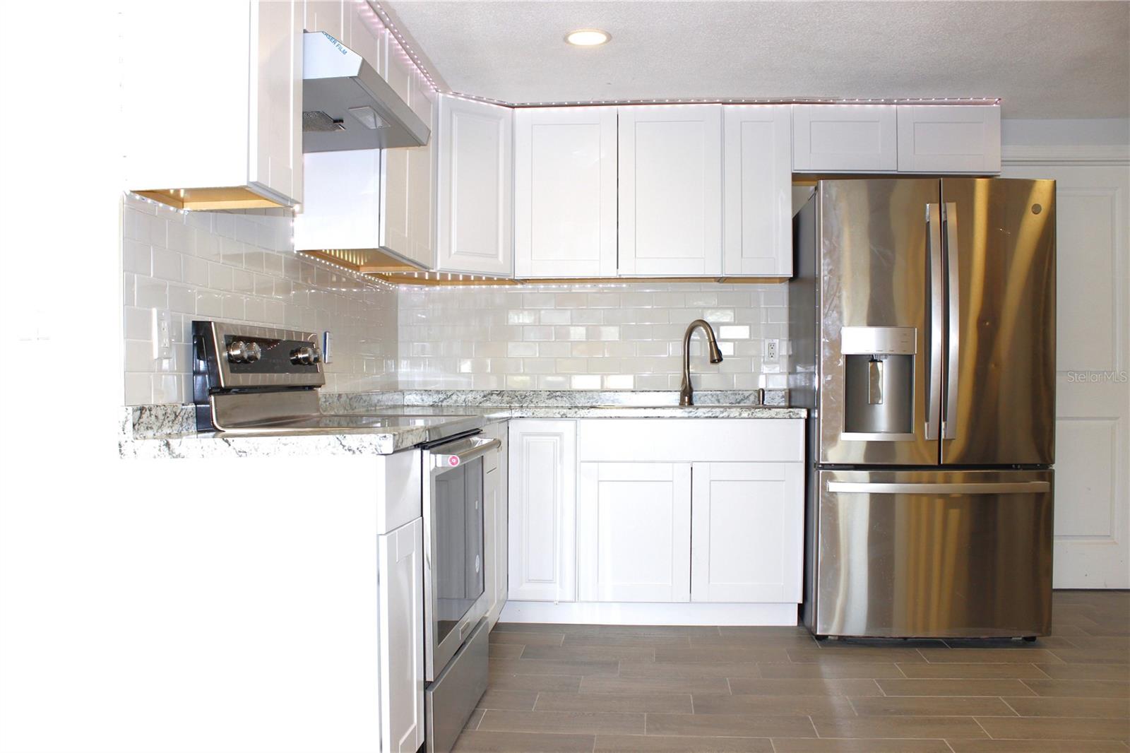 FOREST HILLS - Residential