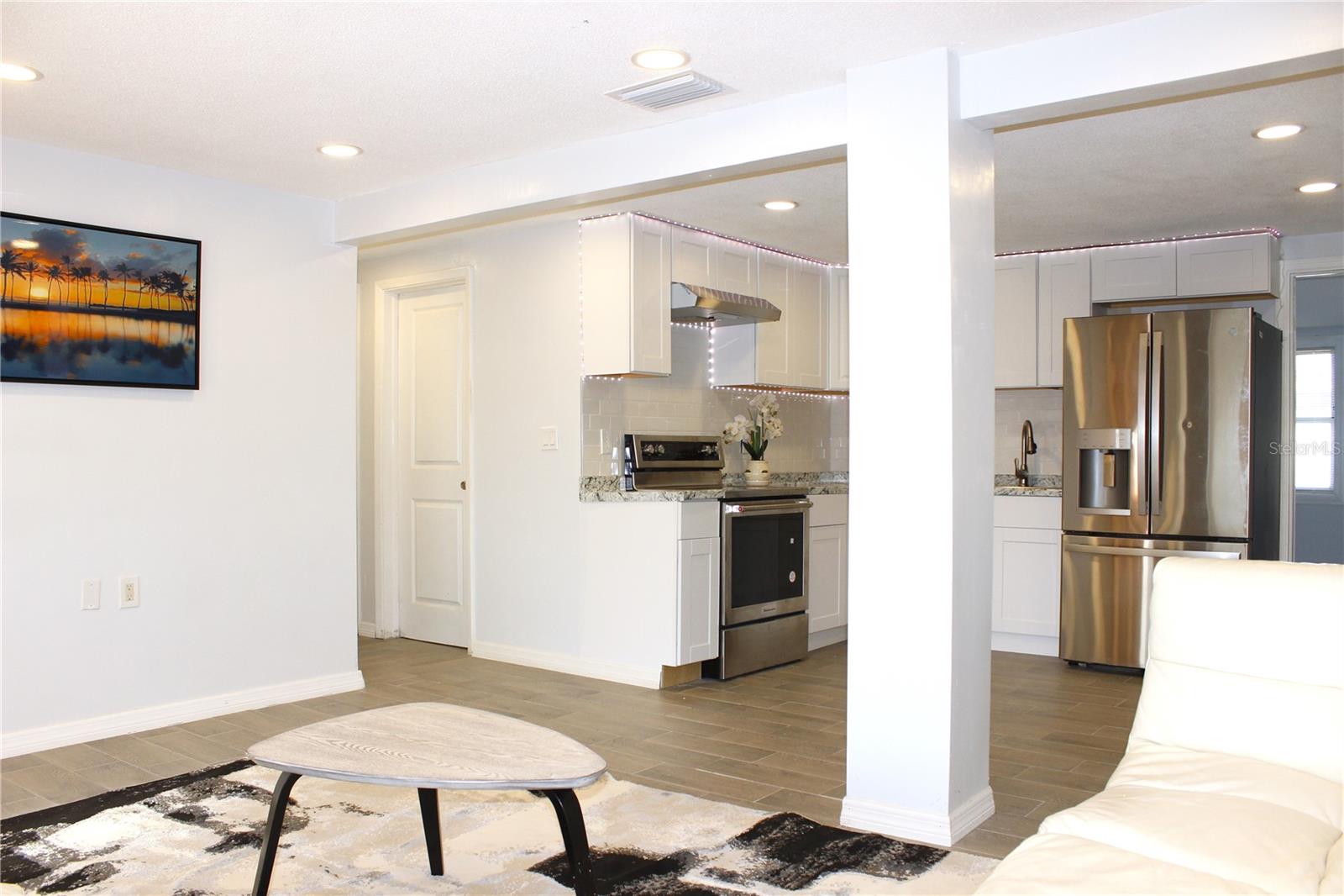 FOREST HILLS - Residential