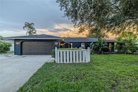 Photo of 1211 64th Street NW, Bradenton, FL 34209 (MLS # TB8380403)