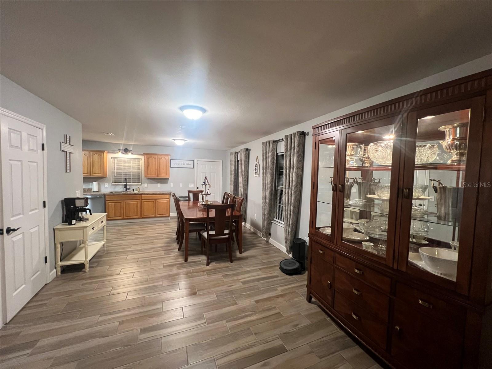 705 SE TOWNHOMES BOULEVARD