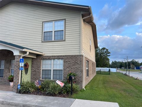 705 SE TOWNHOMES BOULEVARD LAKE BUTLER FL 32054