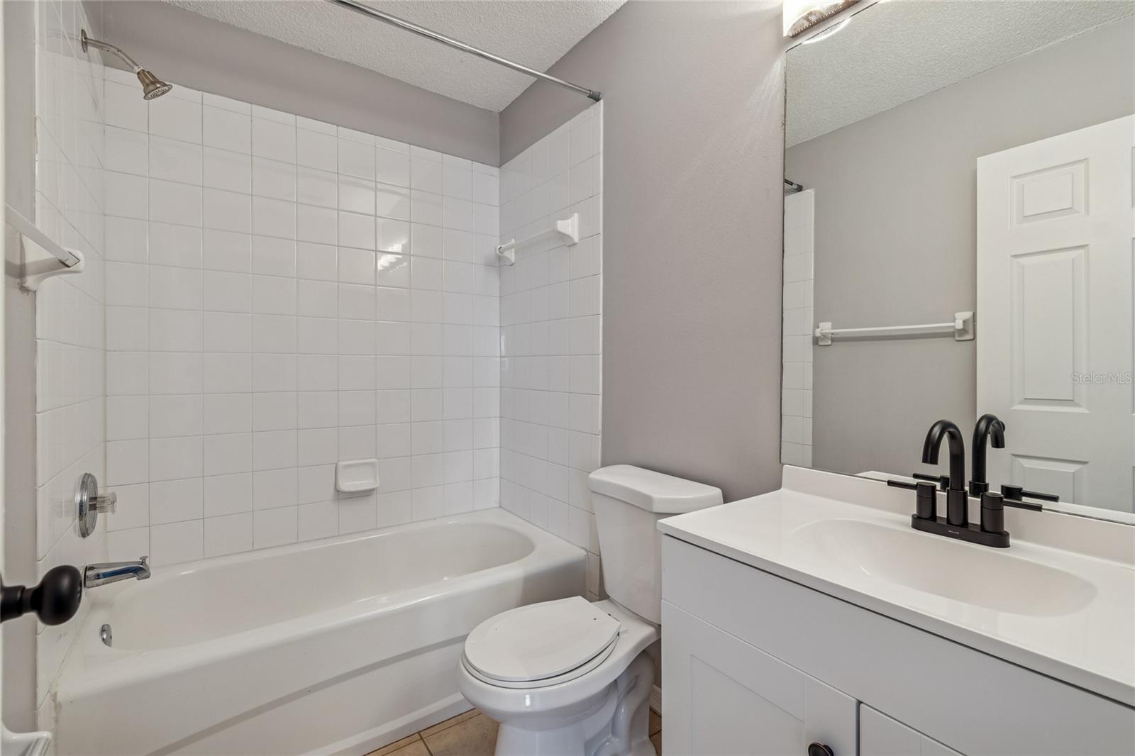 RIVERWALK AT WATERSIDE ISLAND - Residential